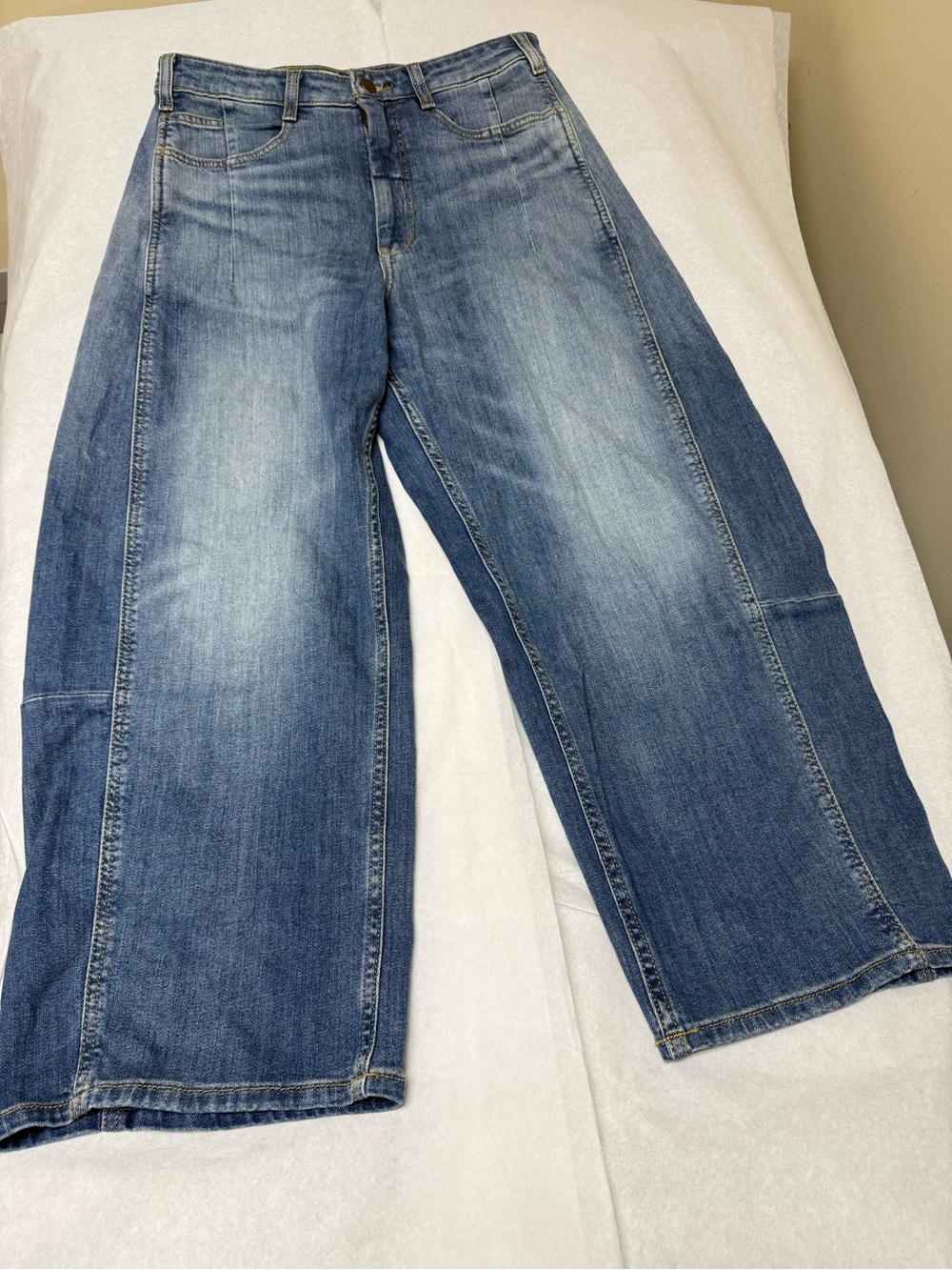Pilcro Kenna Mid-Rise Heritage Barrel Jeans 🔵 - Picture 5 of 14